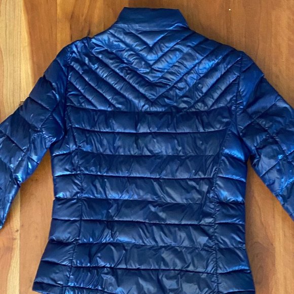 GAP PRIMALOFT COLD CONTROL LITE PUFFER JACKET - NAVY SZ:MED - LIKE NEW - Picture 3 of 6